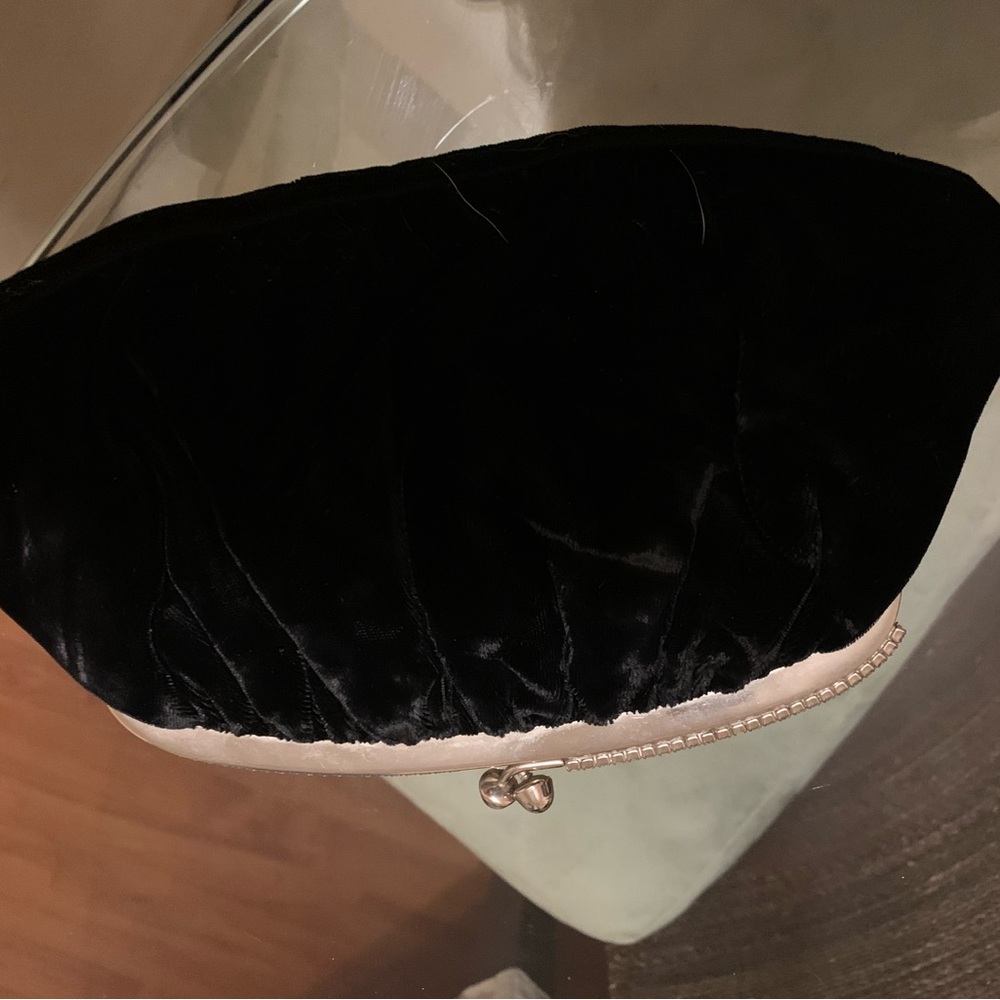 Vintage 1950 velvet clutch